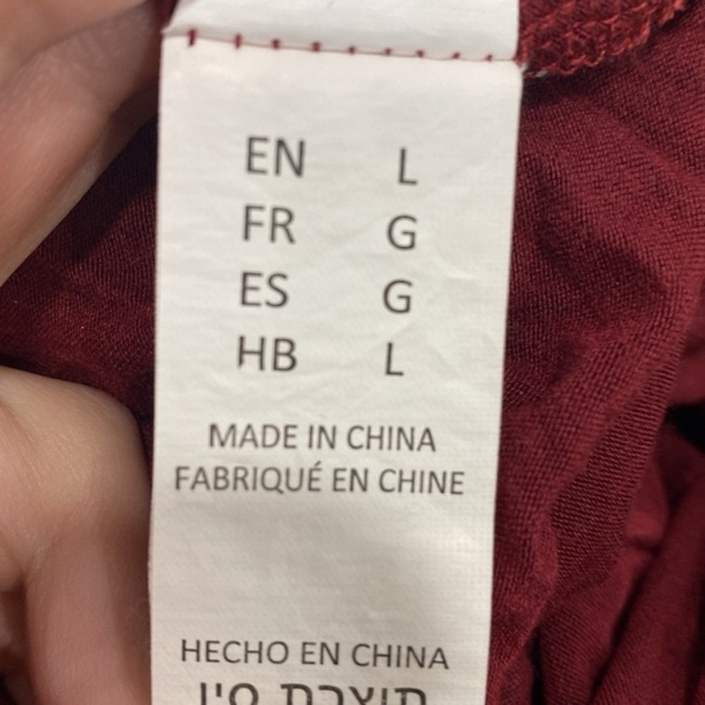 TShirt  Large  Maroon - Picture 3 of 3